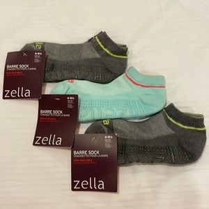 NWT Lot of 3 Zella Grippy Socks Gray Aqua